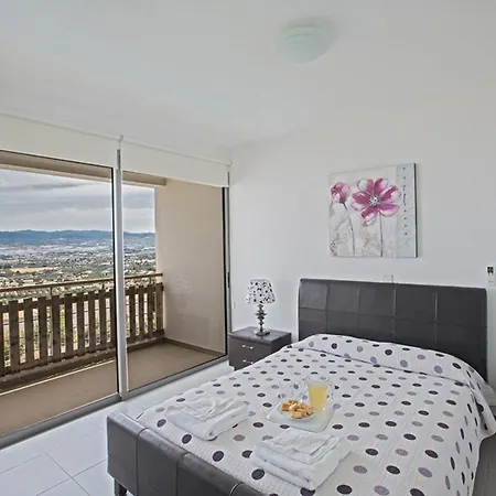 Villa Luxury 3 Bedroom With Private Pool, Paphos 1262