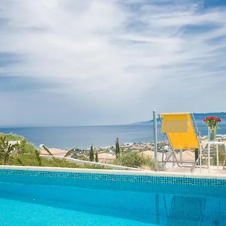Luxury 3 Bedroom With Private Pool, Paphos 1262 Βίλα *
